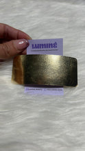 Cargar imagen en el visor de la galería, Pinza Destello Dorado
