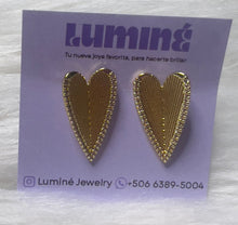 Cargar imagen en el visor de la galería, Aretes Corazón Camila Rodio Premium
